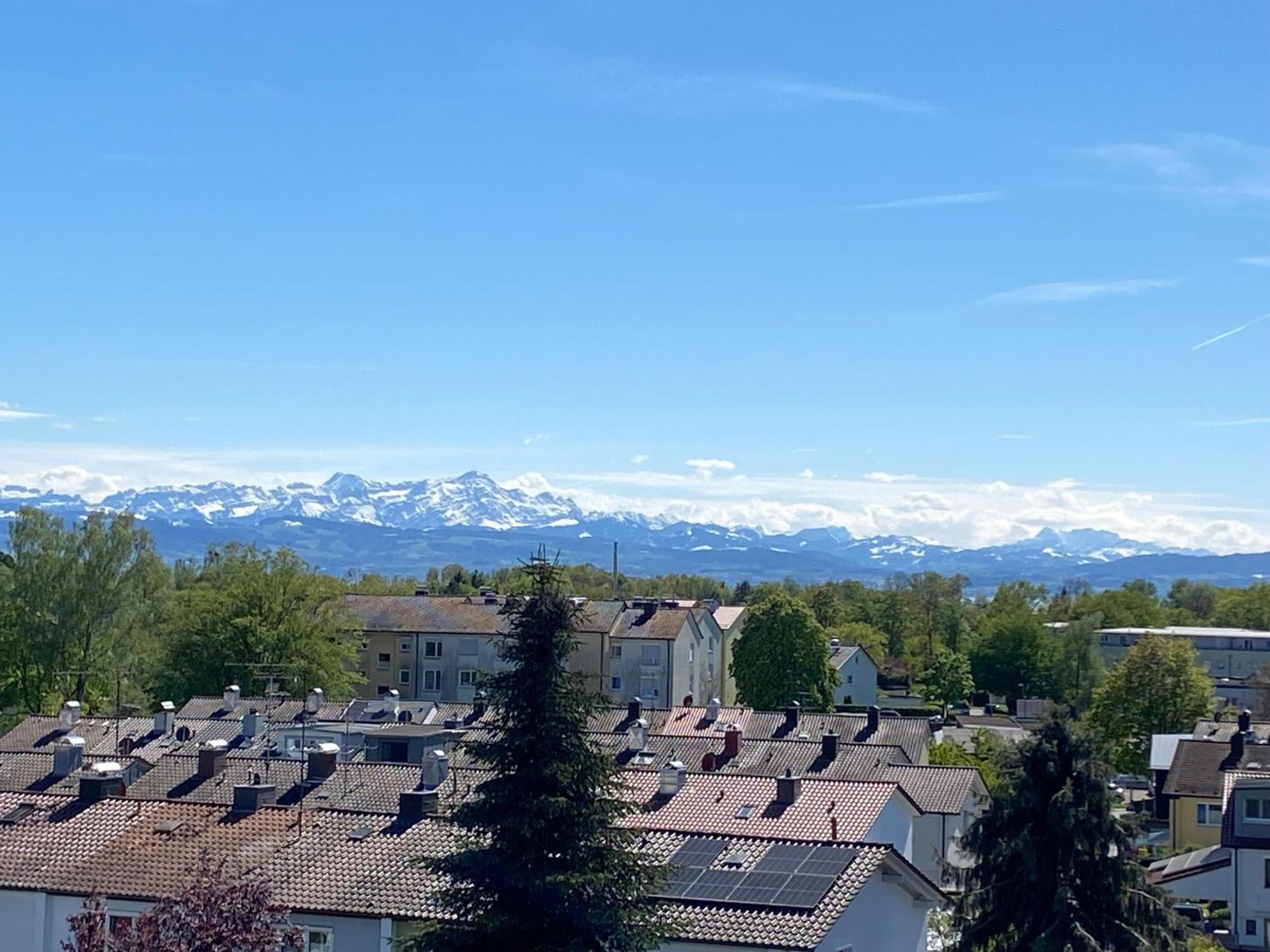 Penthouse-Appartement mit Alpenblick Friedrichshafen Buitenkant foto